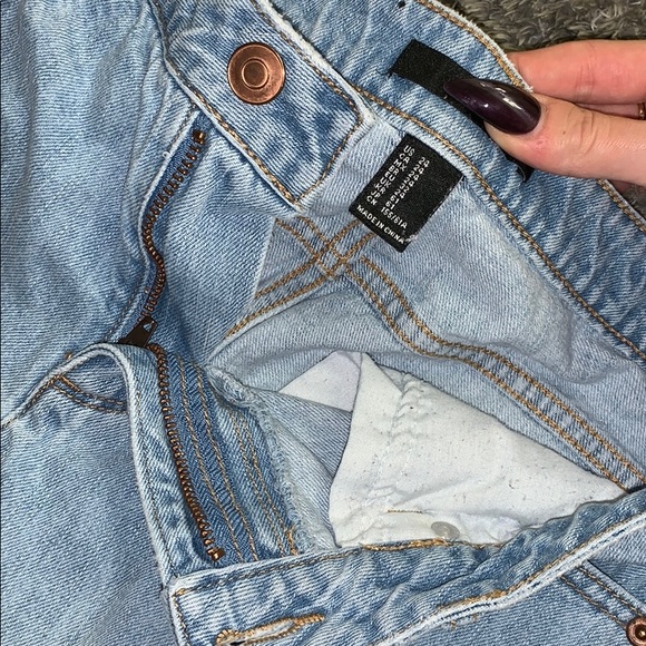 Destroyed boyfriend jeans - Picture 6 of 7